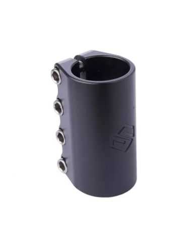 Striker Gravis Collier SCS