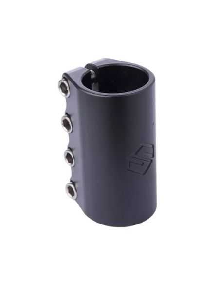 Striker Gravis Collier SCS